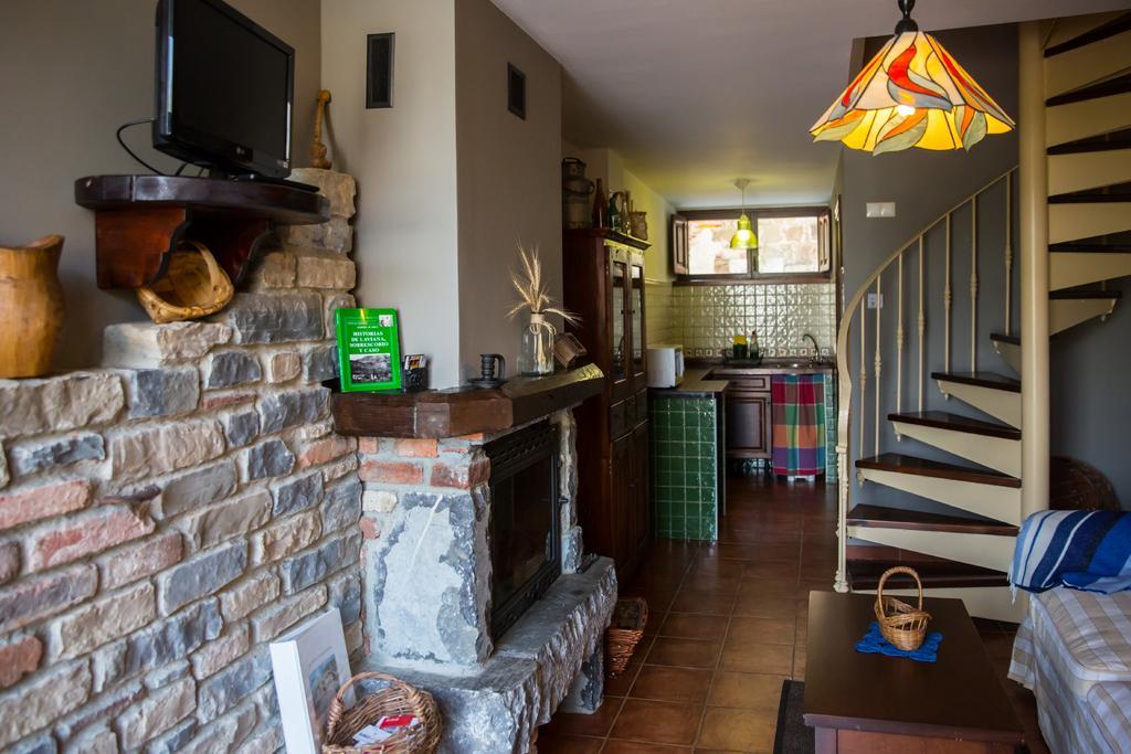 Apartamentos Rurales El Collain De Campiellos Extérieur photo
